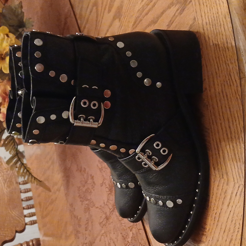 Sam Edelman DREA Black Leather Studded Boots - Picture 4 of 10